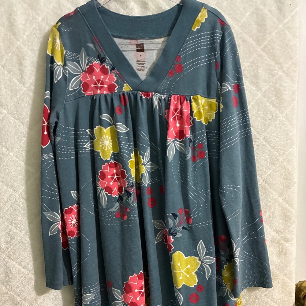 Tea Girl's 100% cotton gray shift dress flora Size 8 like new